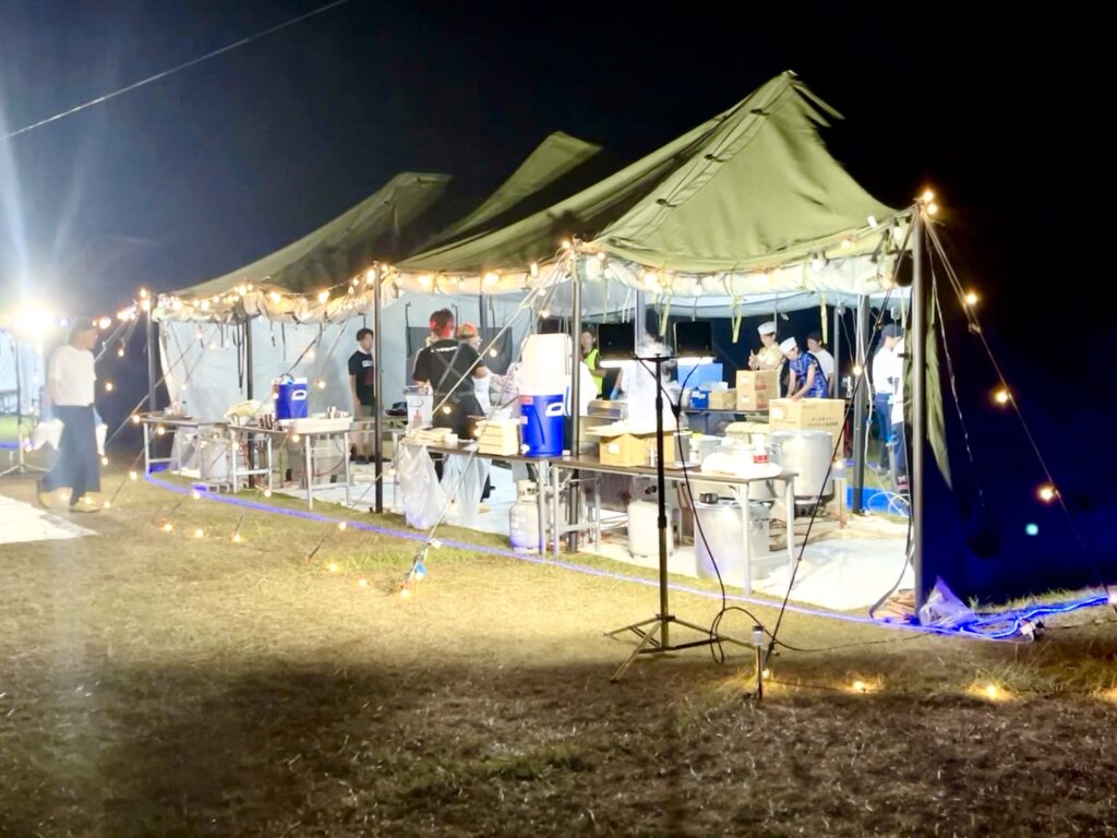 炊き出しテント