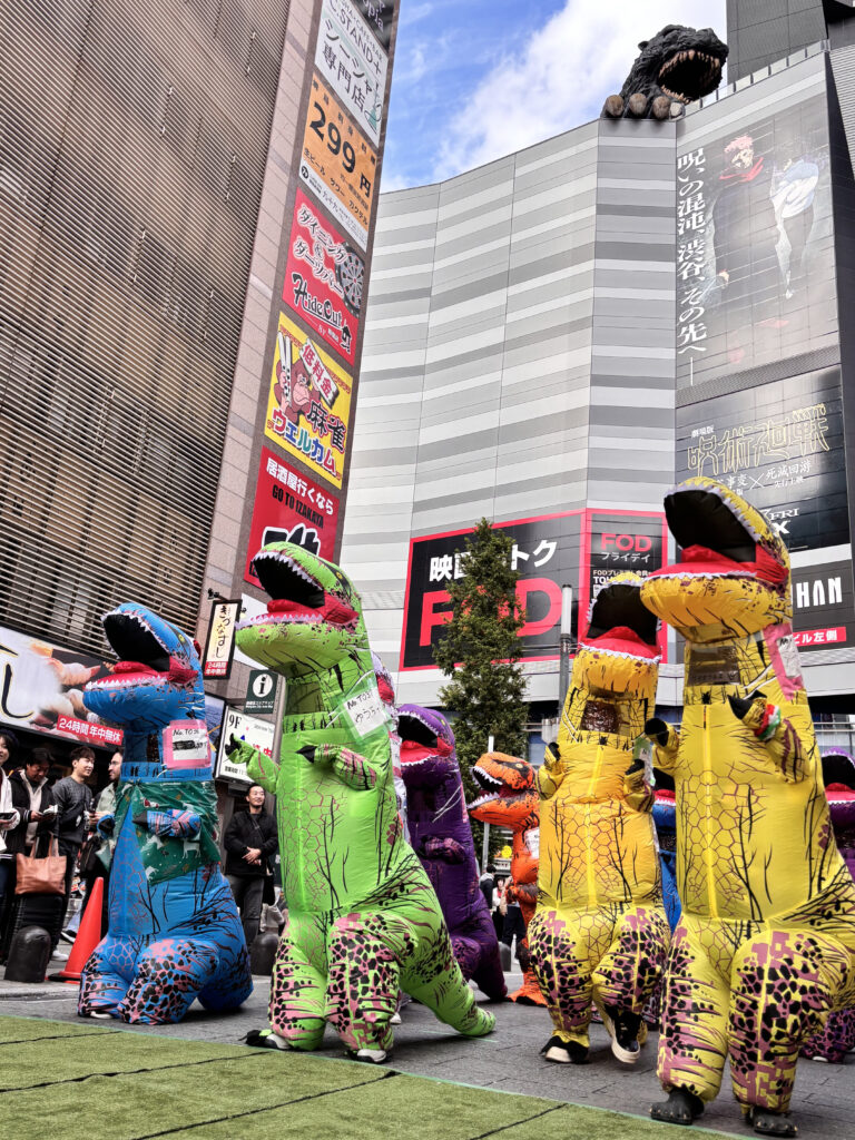 ティラノサウルスとゴジラ