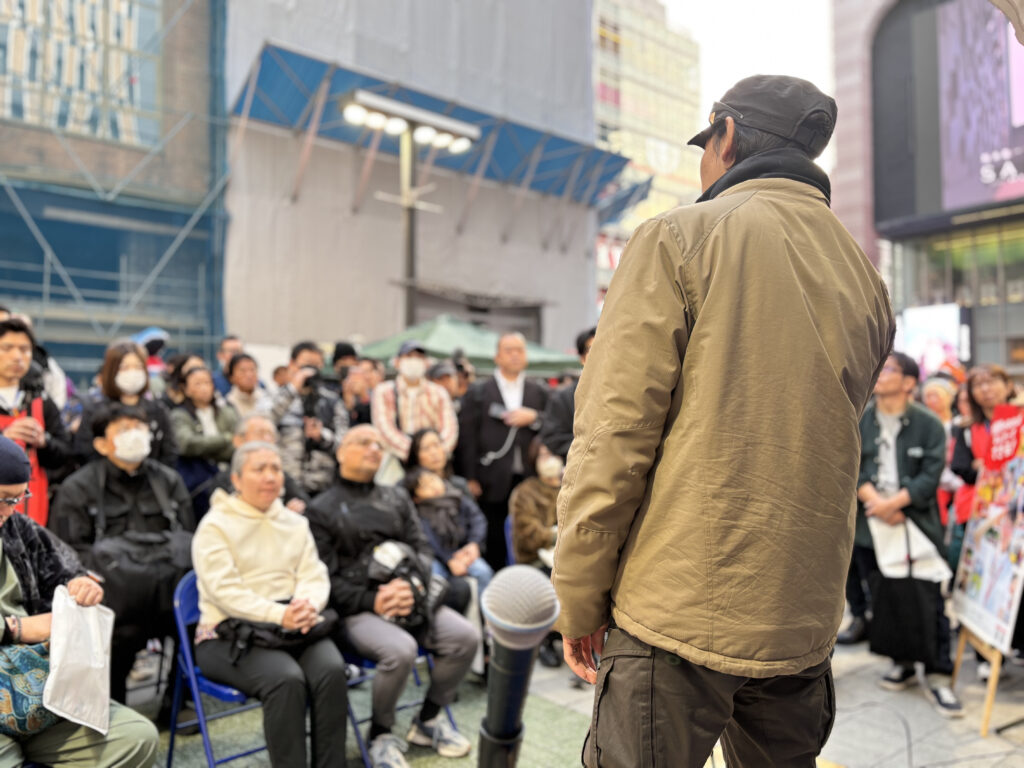 多くのお客さんが田村さんのトークショーを聴いてくれています