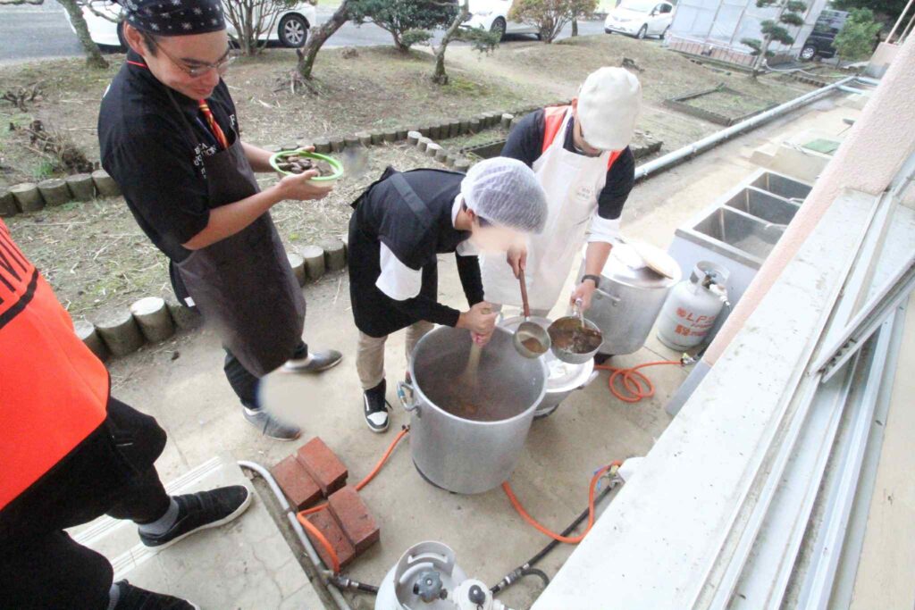 臨海学園_炊き出し