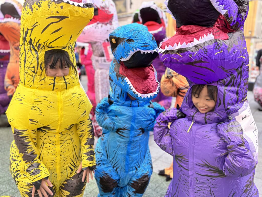 ティラノキッズたち