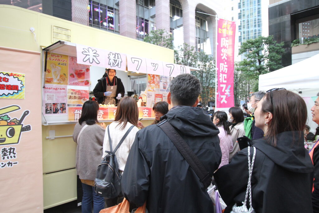 キッチンカーの様子