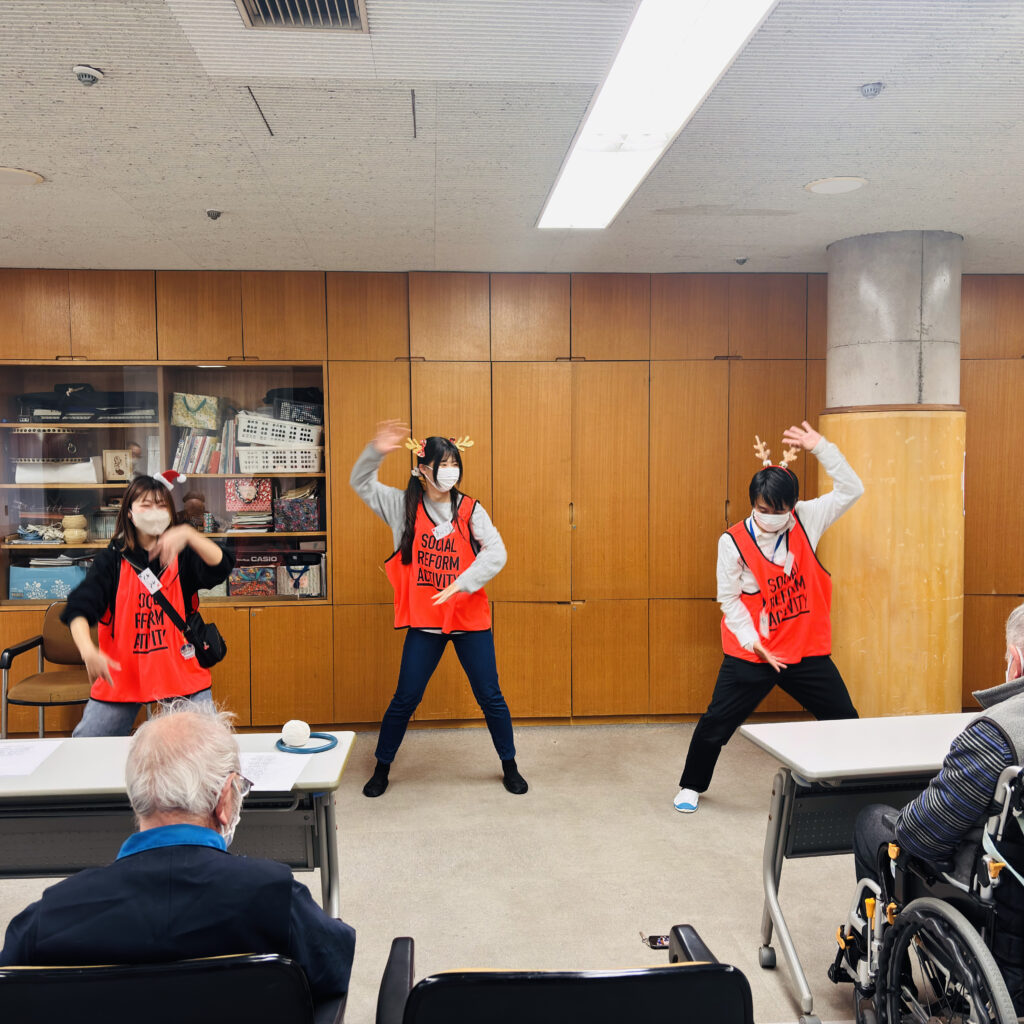 レクリエーションの様子