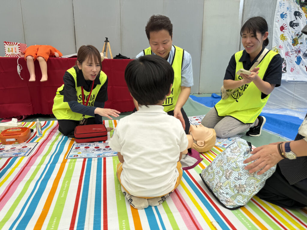 救命・AED体験ブースの様子